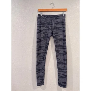 Pact Sustainable Apparel Gray Camo Print High Waist Leggings Medium - Picture 1 of 4