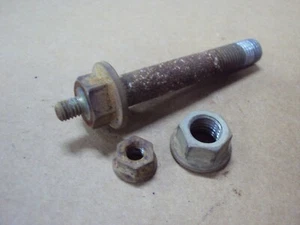 Honda Fourtrax 350 Foreman Front Fender Motor Mount Mud Flap Bolt 86 87 88 89 - Foto 1 di 1