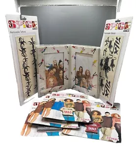 COLLECTIBLE Spice Girls Official Memrobilia | Photo Frame Tattoos Keyring Badge - Imagen 1 de 9