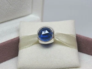 Nuevo Pandora SIN CAJA Royal Blue Radiante Gota 3 Circoniojos Circulares Dije 792095NCB - Imagen 1 de 10