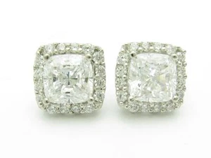 Aretes de platino de plata de ley con halo de zafiro blanco corte Asscher - Imagen 1 de 6