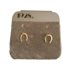1928 Small Horseshoe Earrings Gold Tone Etched Pierced Post Earrings - Picture 1 of 4