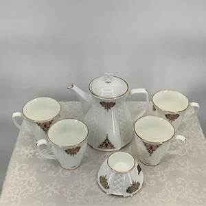 Royal Tara Fine Bone China Celtic Spirit Teapot & 4 Piece Mug Set - Picture 1 of 7