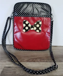 Bolso Bandolera Disney Minnie Mouse Lunares Detalle de Lazo ROJO NEGRO ESTILO RETRO - Imagen 1 de 8