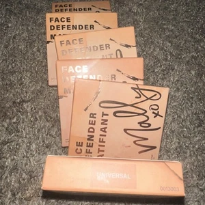 Mally XO Face Defender Matifiant .46 oz 13 g Full Size With Sponge Universal NIB - Picture 1 of 2