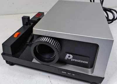 Vintage Prestinox 685 AF IR Slide Projector - non-Testé,Pour Pièce Ou Réparation - Photo 1/4