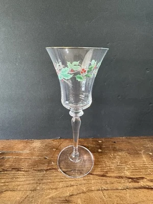 Винный бокал Mikasa Ribbon Holly кубок, сменный - Изображение 1 из 4