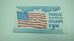 U.S. 1988 Stamp Booklet Scott # BK161 (12 of Scott# 2285c Flag stamps. (25 cent) - Picture 1 of 2