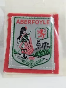 Aberfoyle Schottland schottischer Dudelsackspieler Souvenir gewebt rot Filz Patch Abzeichen - Bild 1 von 2