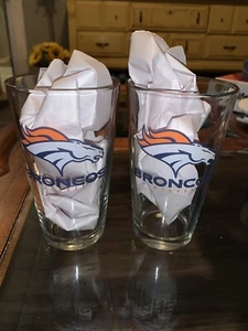 Budweiser crown B logo Game Time Denver Broncos glass pint size - Picture 1 of 5