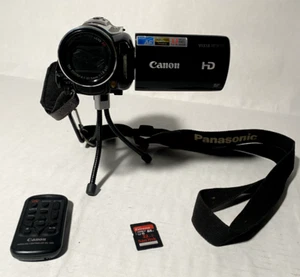 Canon VIXIA HF M301 Full HD 1080p AVCHD Flash Camcorder 15x with Accessories - Picture 1 of 7