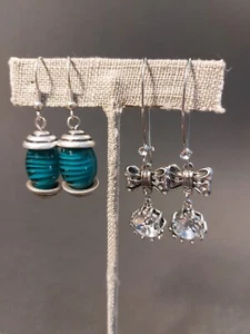 Valentines Day Bow W CZ Earrings - Green Drop Premier Design - top moves - Picture 1 of 9