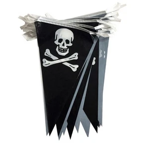 Thrilling Pirate Banners Halloween Party Decor with 5m Skull Pennant Flags - Picture 1 of 12