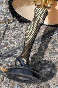 Christmas Story BEINLAMPE Netzstrumpf Lampenschirm 18,5" Burlesque C TURNER ENT - Bild 1 von 5
