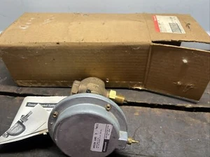 Honeywell VP512a - Pneumatic Unit Ventilator Valve, 1", 3-8PSI, Straight - Picture 1 of 6