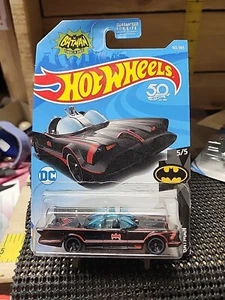 HOT WHEELS BATMAN 5/5 TV Series BATMOBILE Hot wheels 50th Anniversary 2017 NEW - Picture 1 of 4