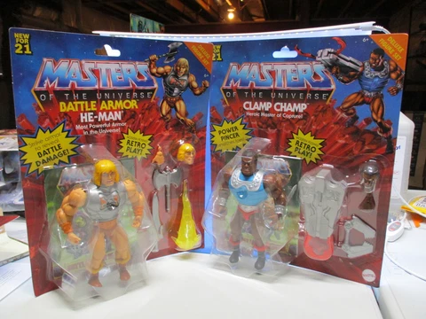 2 deluxe 2021 MOTU Origins figures CLAMP CHAMP & Battle armor he-man MISB Cover