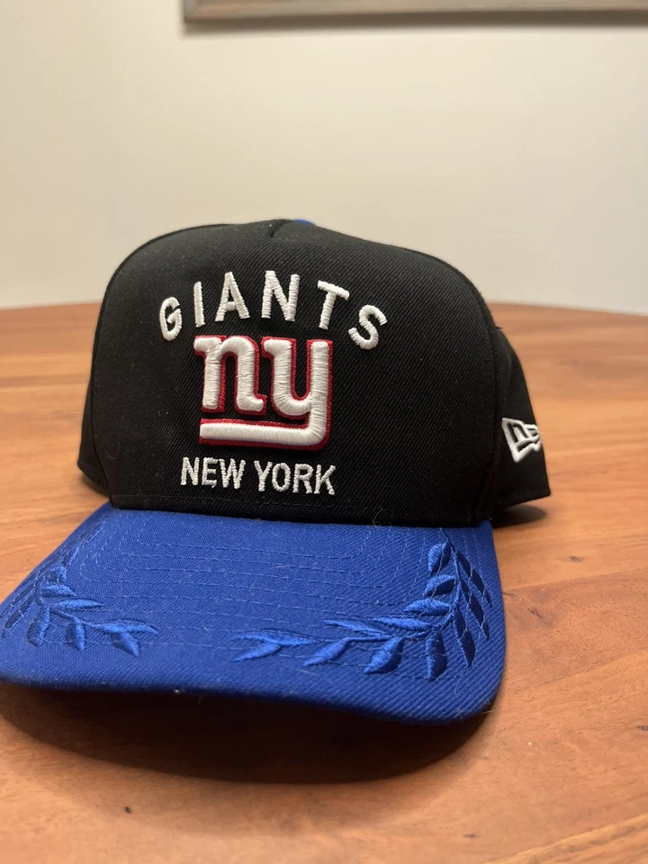 Gorra New York Giants 2025 Draft Snapback New Era 9FIFTY MARCO A ajustable nueva sin etiquetas  Foto 1 de 4