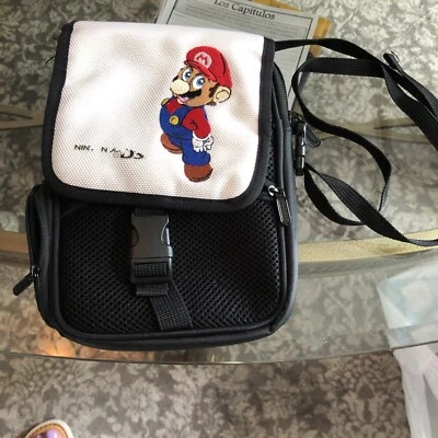 Nintendo DS Mario Estuche Mochila Bolso Blanco y Negro Foto 1 de 3