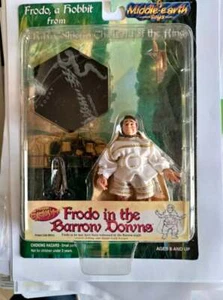 Toy Vault Der Herr der Ringe - Frodo in the Barrow Downs | Actionfigur | Neu - Picture 1 of 1