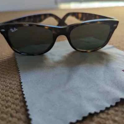 Nuevas gafas de sol Ray-ban RG2132 Wayfarer Foto 1 de 4