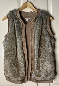 Boston Proper Women's Faux Fur Taupe Open Front Vest Size Medium - Picture 1 of 6