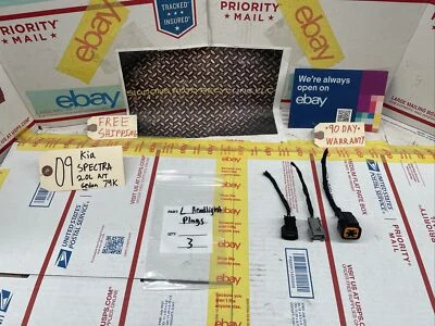 07-09 KIA SPECTRA DRIVER LEFT HEADLIGHT WIRE HARNESS CONNECTOR PLUG PIGTAILS  - Изображение 1 из 4