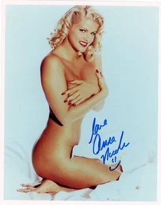 Anna Nicole Smith - Signed Photograph + COA - Picture 1 of 2