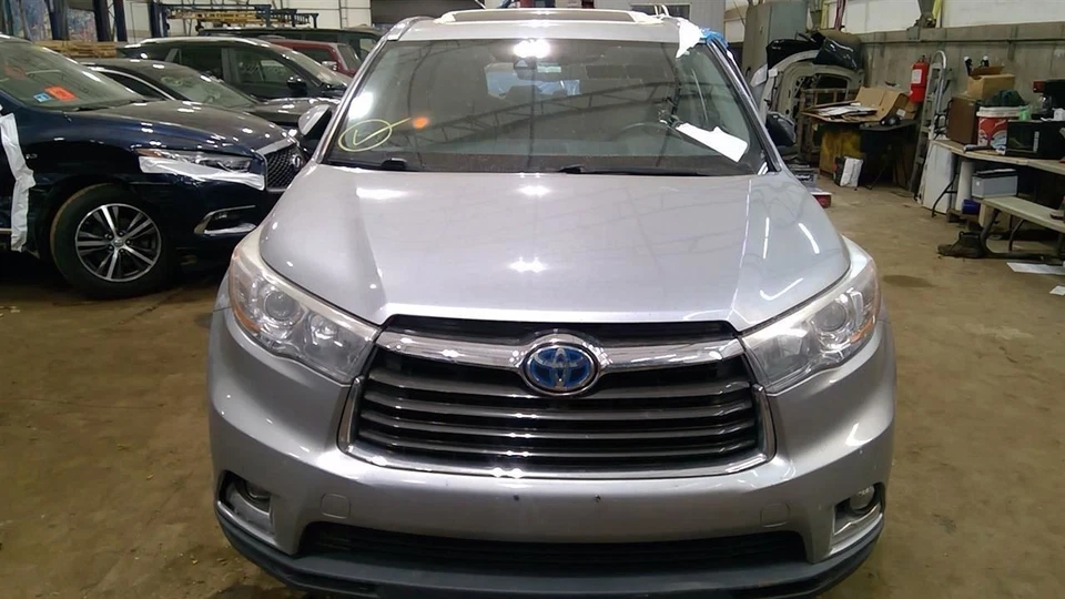 Axle Shaft Rear Axle 4WD 3.5L VIN G 5th Digit Fits 14-19 HIGHLANDER 6844666 - Image 1 of 4