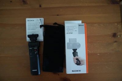 Sony GP-VPT2BT Shooting Grip with Wireless Remote Commander - Image 1 of 2