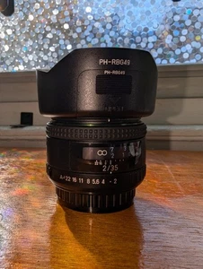 【MINT】 Pentax Ricoh HD 35mm F2 FA lens w/PH-RBG49 Lens Hood US SELLER - Picture 1 of 4