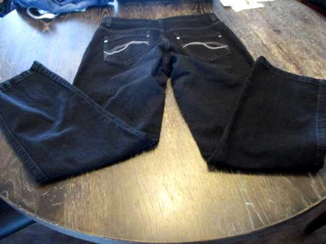 LEE NO GAP CINTURA JEANS EN NEGRO, PIERNA RECTA TALLA 6P Foto 1 de 3