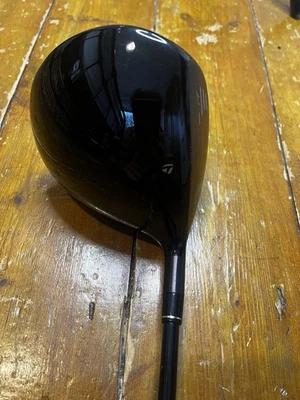 Left Hand Taylormade R7 Superquad Driver / 10.5 Degree / Regular Flex Taylormade - Image 1 of 4