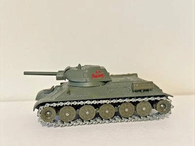 Solido Tank T34 Russian . WW2 - Image 1 of 4