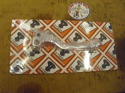 V-Twin Mfg. #26-0532 Palanca de freno delantera cromada, réplica H-D #45064-82T, '82-'91.#  Foto 1 de 4