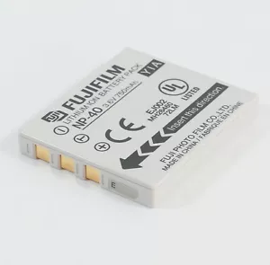 Genuine NP-40 NP-40N Battery Fujifilm Z1 Z2 Z3 F470 F650 F710 F811 - Picture 1 of 3