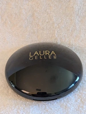 Laura Geller Baked Balance-N-Brighten Foundation .71oz Golden Medium - Image 1 of 2