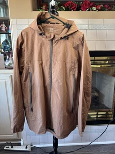 WETTERFESTE LEICHTE KAPUZENJACKE HERREN GR. XXL NYLON, REISSVERSCHLUSS UND TOP ZUSTAND - Bild 1 von 16