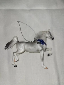 Breyer~2005~Beautiful Breeds Ornament~Saddlebred~Porcelain~ - Picture 1 of 8