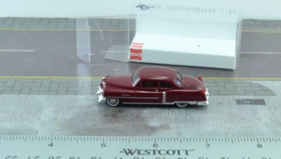 Автомобиль Busch 43416 Cadillac 1952 бордовый масштаб 1:87 HO - Изображение 1 из 2