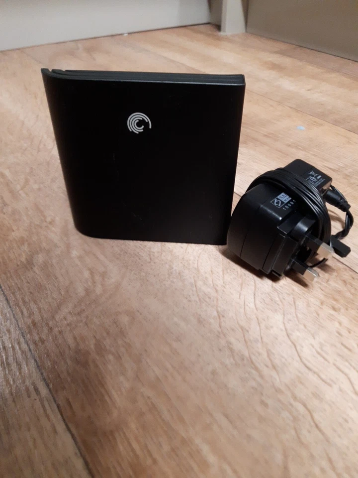 Seagate Goflex Desk Adapter Thunderbolt Model SRD0002 - Image 1 of 4