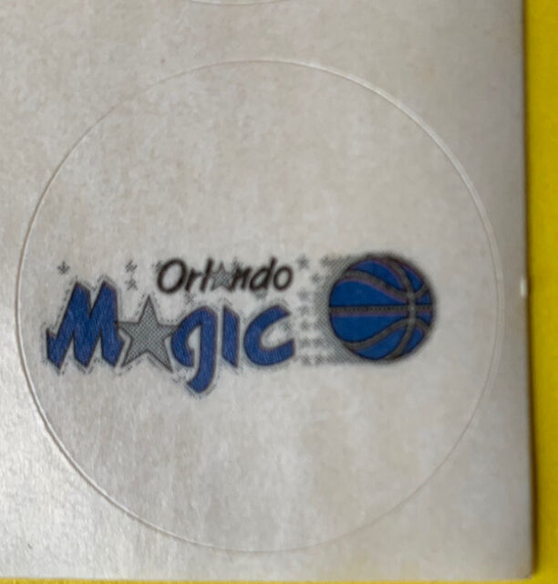 Promoção do Orlando Magic presenteia clientes com bola de basquete