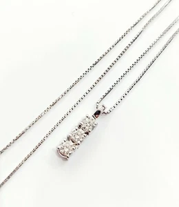 Collana con pendente trilogy con Diamanti in oro bianco 18kt 750% - Imagen 1 de 6