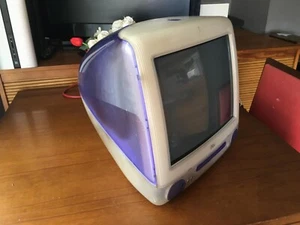 APPLE 2004 IMAC G3 QUE FUNCIONA COLOR LILA AZULADO, SIN TECLADO NI RATÓN - Imagen 1 de 8
