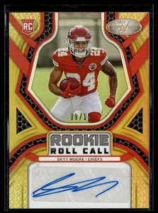 2022 CERTIFIED GOLD ROOKIE ROLL CALL /25 AUTO SKYY MOORE CHIEFS - Picture 1 of 1