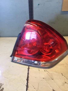 2006-2016 Chevrolet Impala Passenger Right Side Tail Light Assembly 15873297 - Picture 1 of 3
