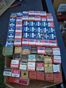 Gran lote de tubos de vacío 12L6GT 12SG7 ETC #1193 - Imagen 1 de 1