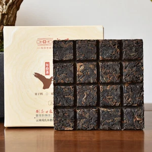 Mattone da tè Pu'er Pu-erh Mengku Rongshi 2021 Mu Ye Chun 3 anni invecchiato 60 g - Foto 1 di 6
