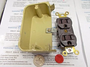 Kindorf/T&B/Thomas&Betts G-1038 Duplex Outlet - Imagen 1 de 2