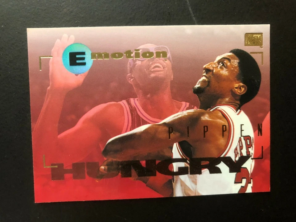 1995 SCOTTIE PIPPEN SkyBox # 13 Basketball Card. Made in USA - Image 1 of 4